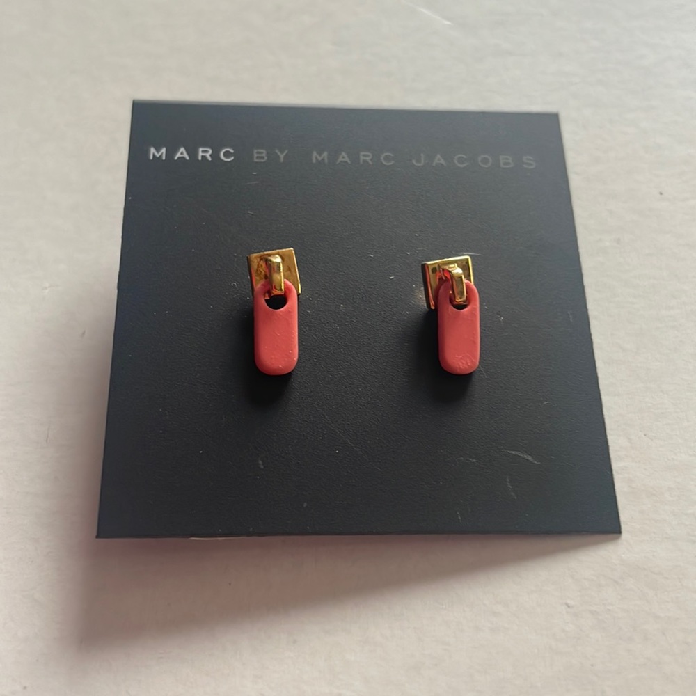 ✨NWT✨ Marc by Marc Jacobs vintage zipper pull earrings